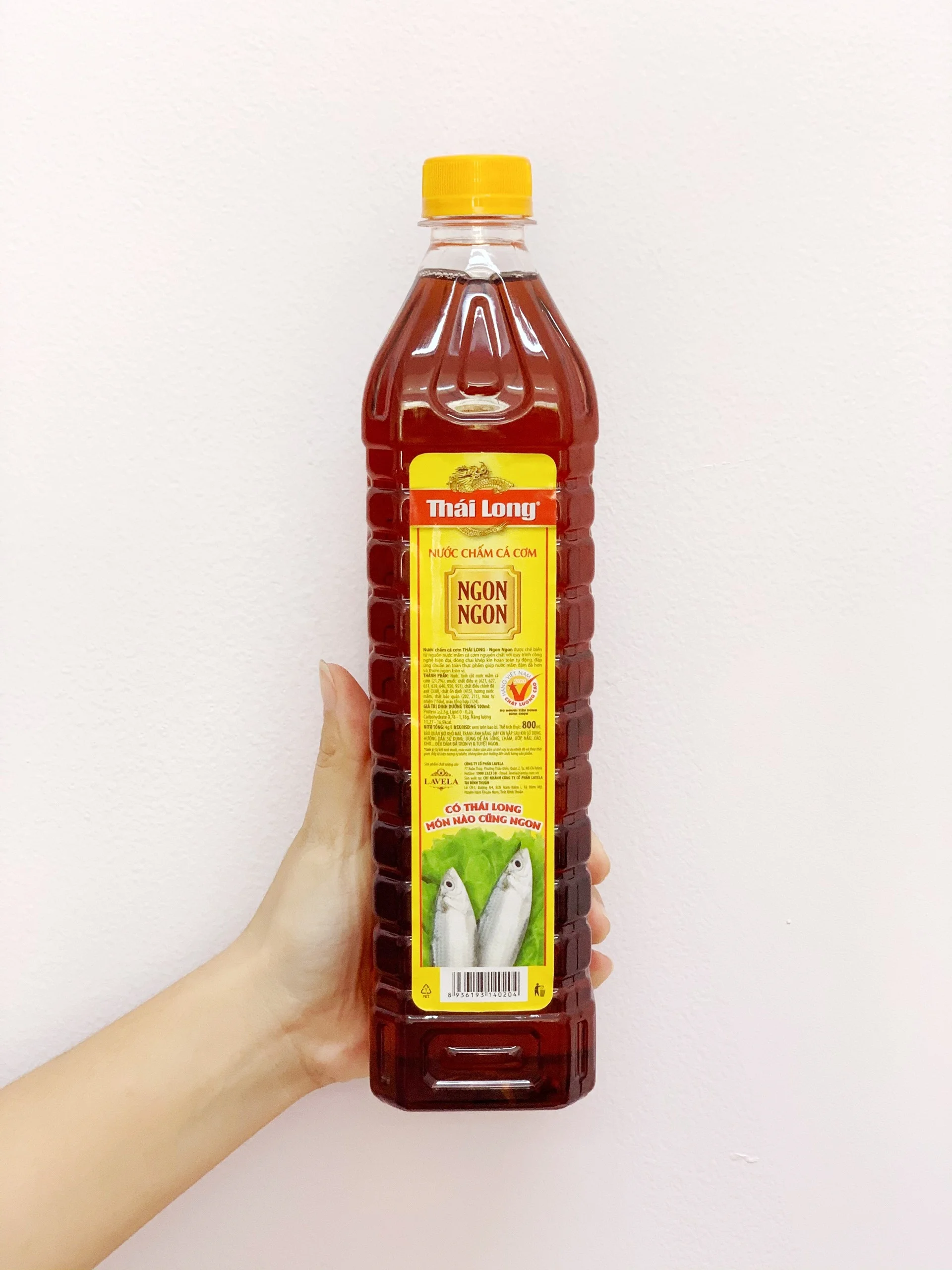 Quality Bottled Dipping Fish Sauce 800ml Seasoned Soy Sauce for Seafood Delicious Taste from Vietnam Fish Sauce Best Supplier