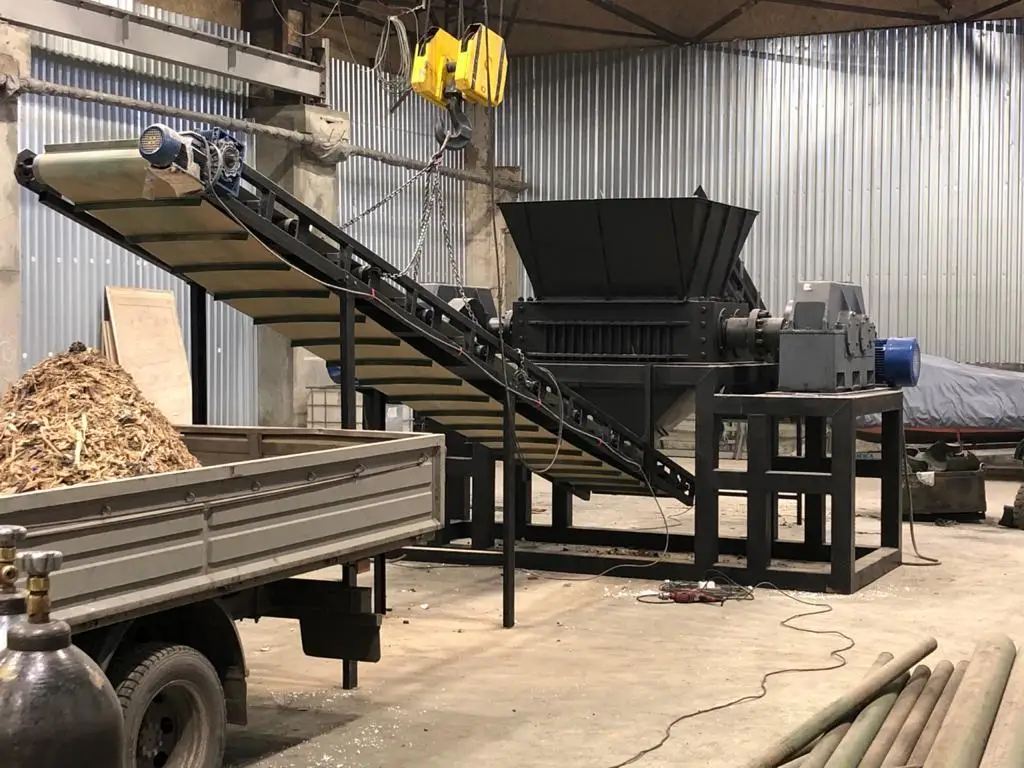 Two-shaft industrial Shredder ATR/S 4000 recycling for processing construction & household waste and other solid