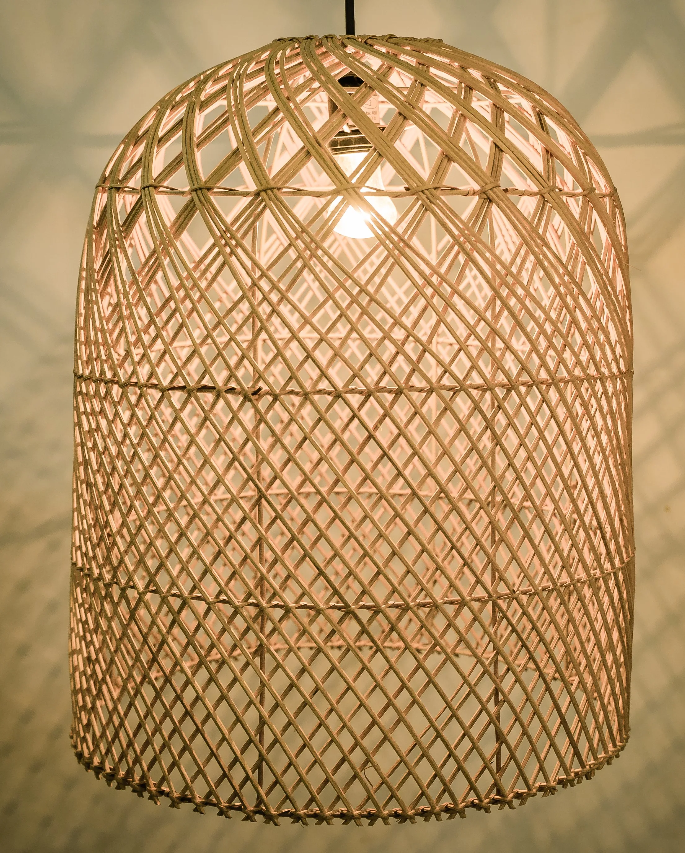 
Antique rustic style rattan bamboo hanging lamp woven lantern pendant light made in Vietnam 