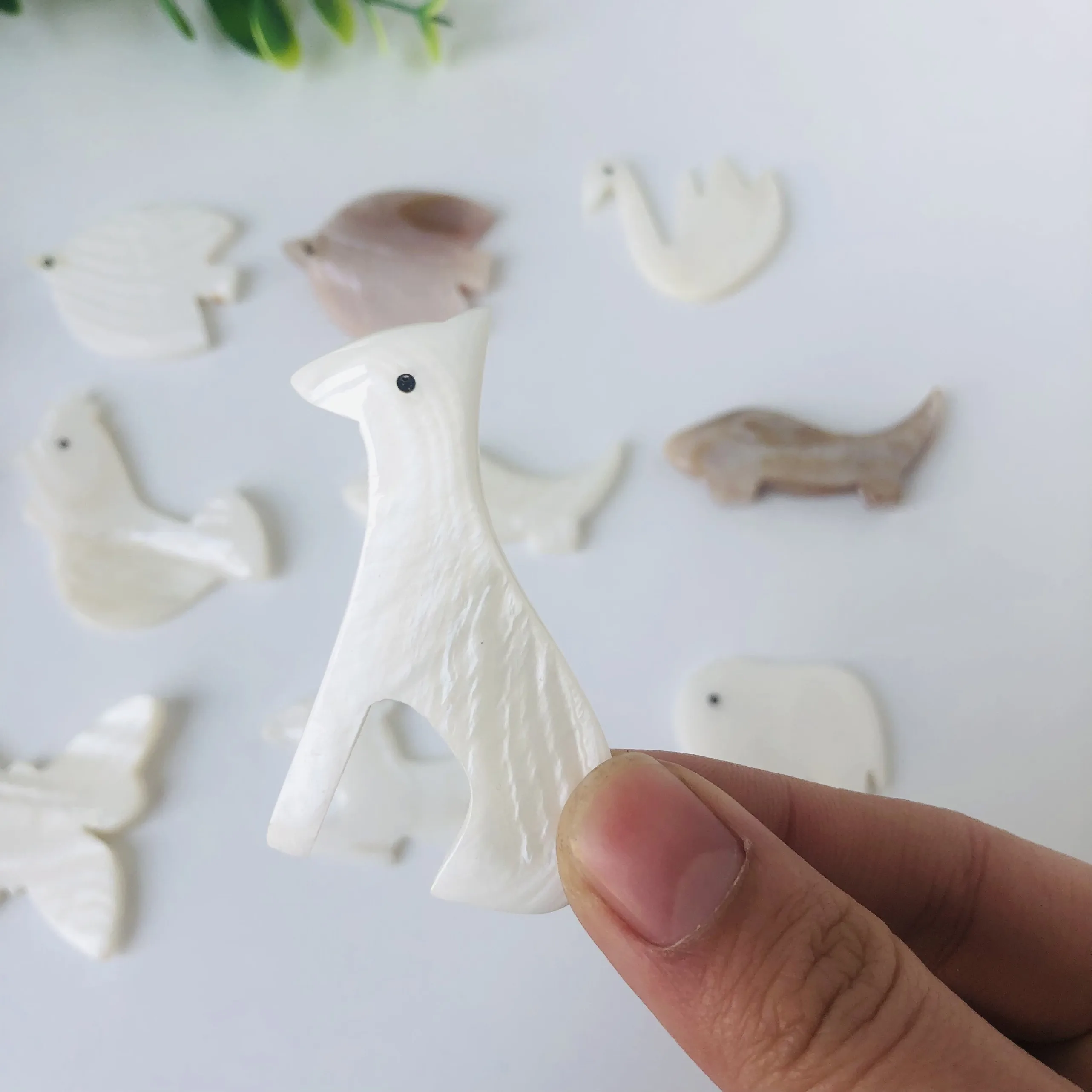 Animal Shape Chopstick Rest Chopstick Holder Mother of Pearl Seashell Shell Customized Color Kitchen Tableware Eco Friendly