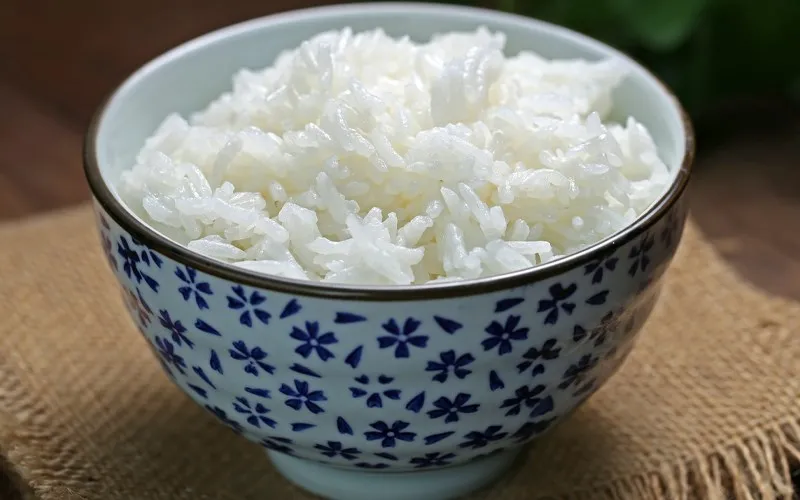 Рис HACCP Вьетнам ST25 рис 0% сломанный органический рис с длинным зерном высокой чистоты