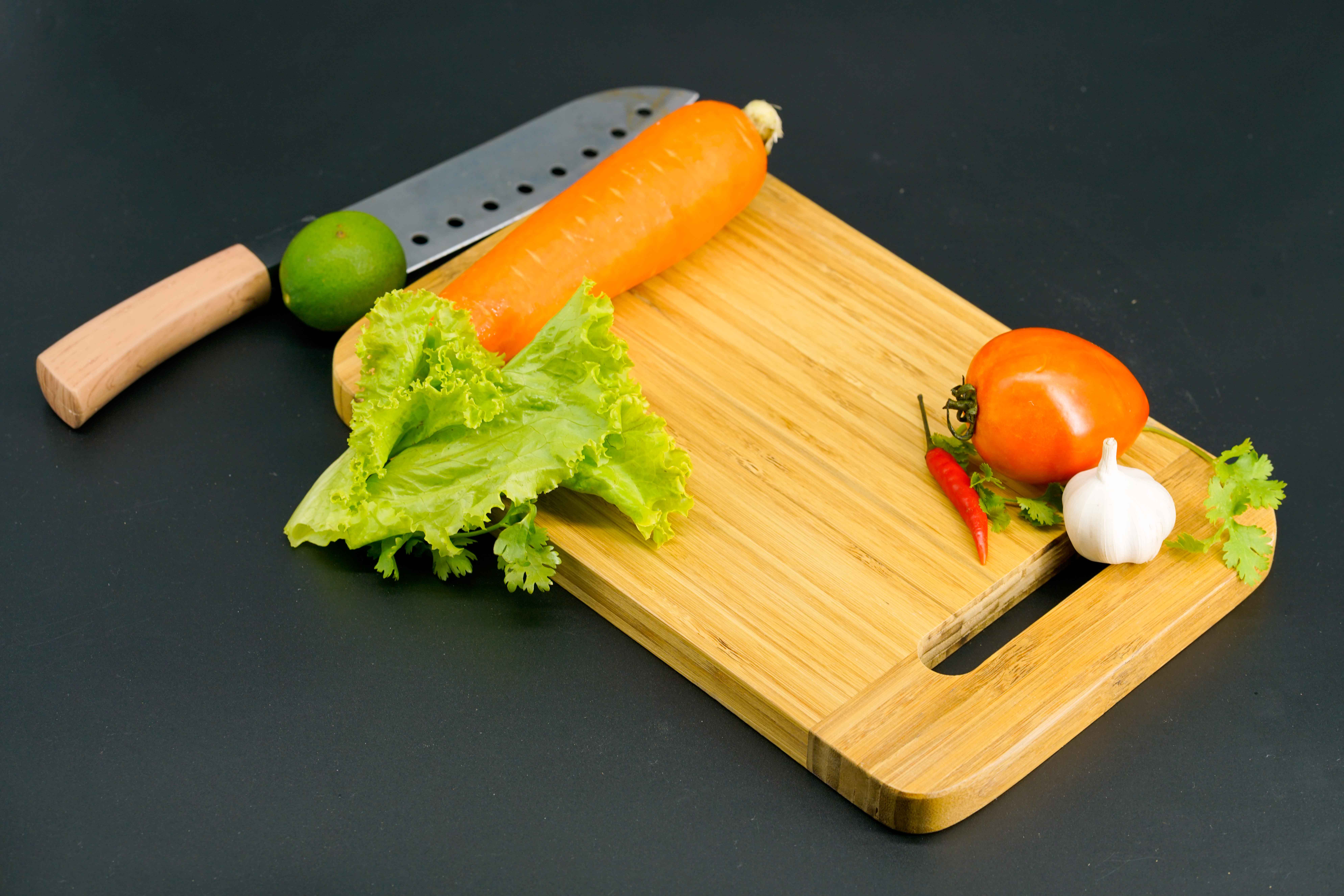 
Natural Bamboo Kitchen Cutting Board For Meat And Vegetables Eco-Friendly Organic Extra Large Bamboo Cutting Board 