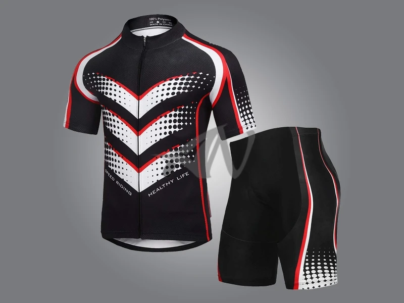 
Cycling Uniform cycling wear 