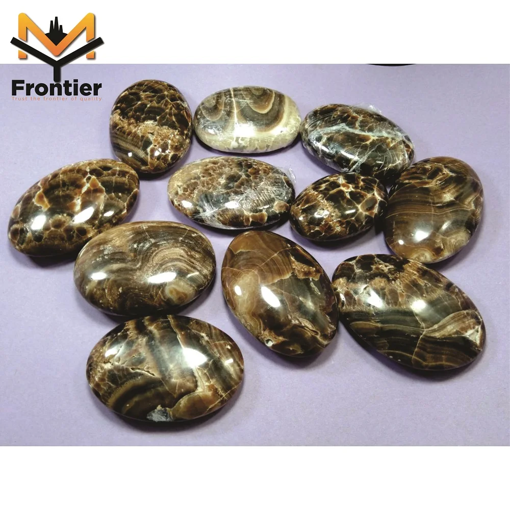 High Quality Natural Chocolate Calcite Handmade Palm Stones Showpiece Polished OEM Gemstone Healing Crystal Craft from Pakistan.