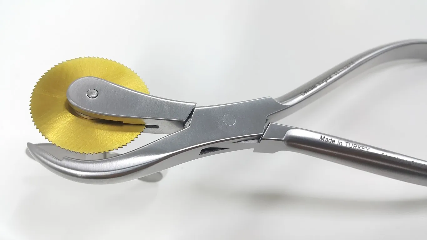 Surgical Ring Cutter Tool and Band Remover, Stainless Steel Diamond ring cutting scissors Hospitals, clinics and jewelers