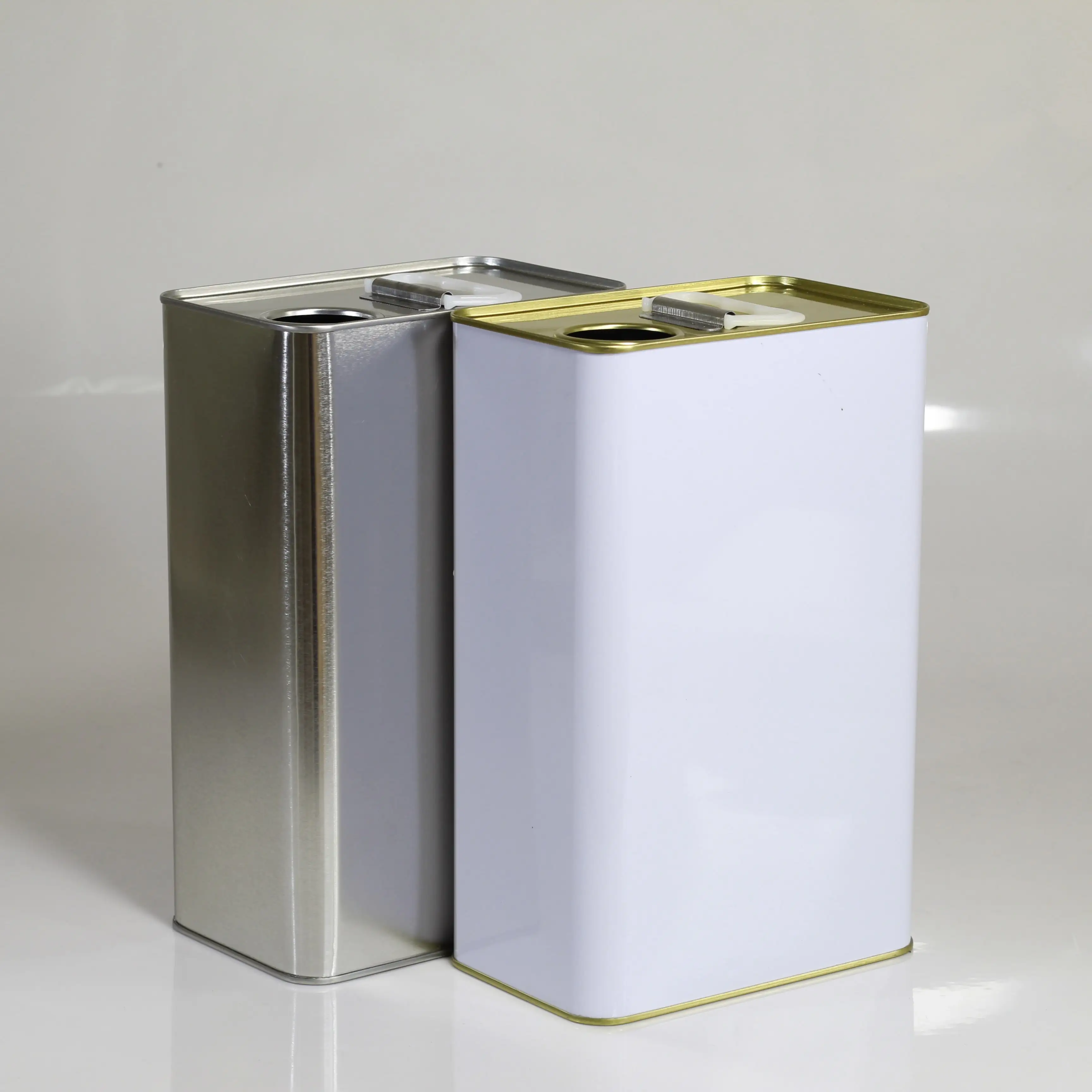 Top quality 4 liter square tin can for Lubricants, Paint, Gasoline, Chemicals from Vietnam