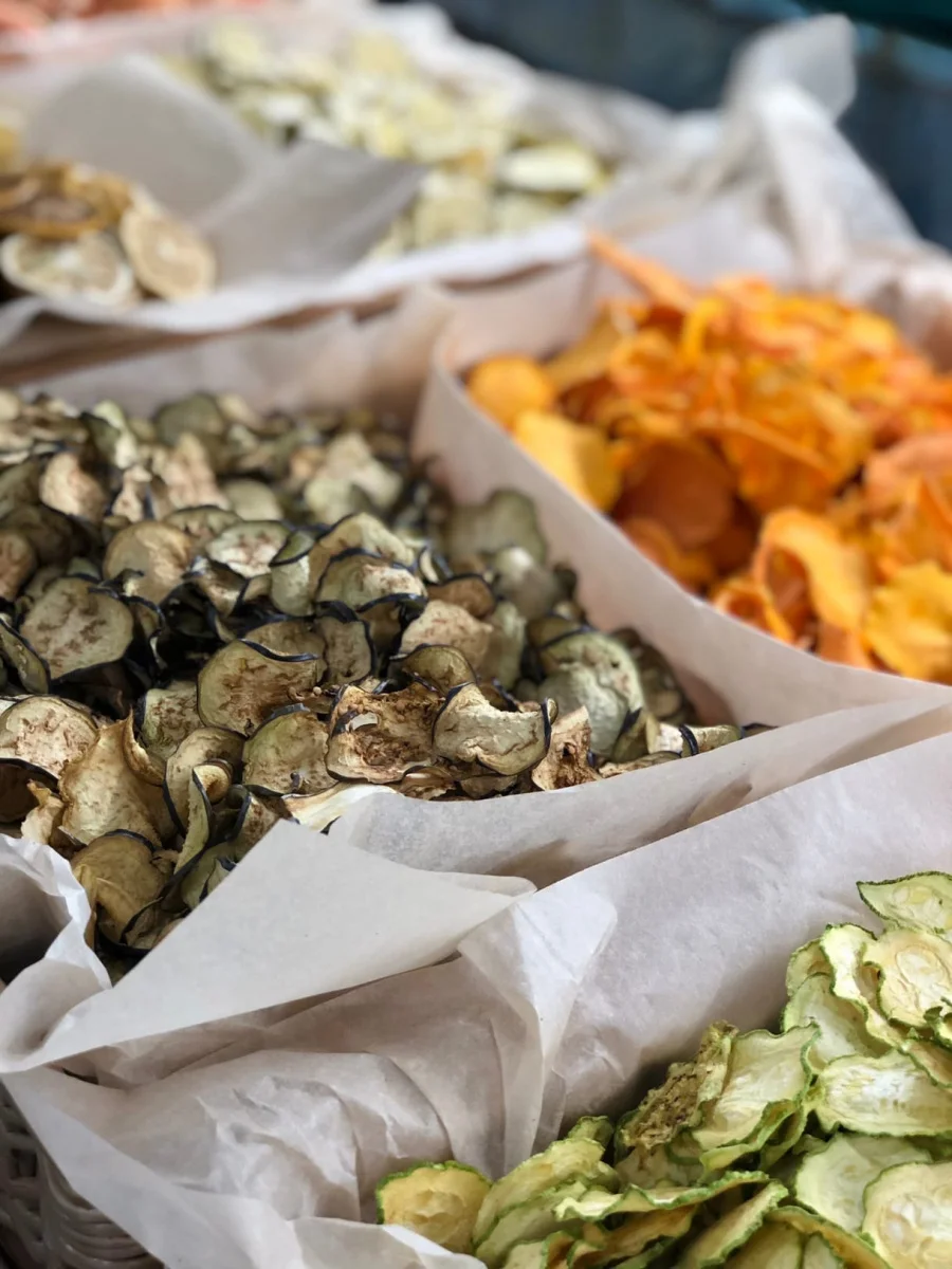 Dried carrots carrot chips  vegan organic red carrot