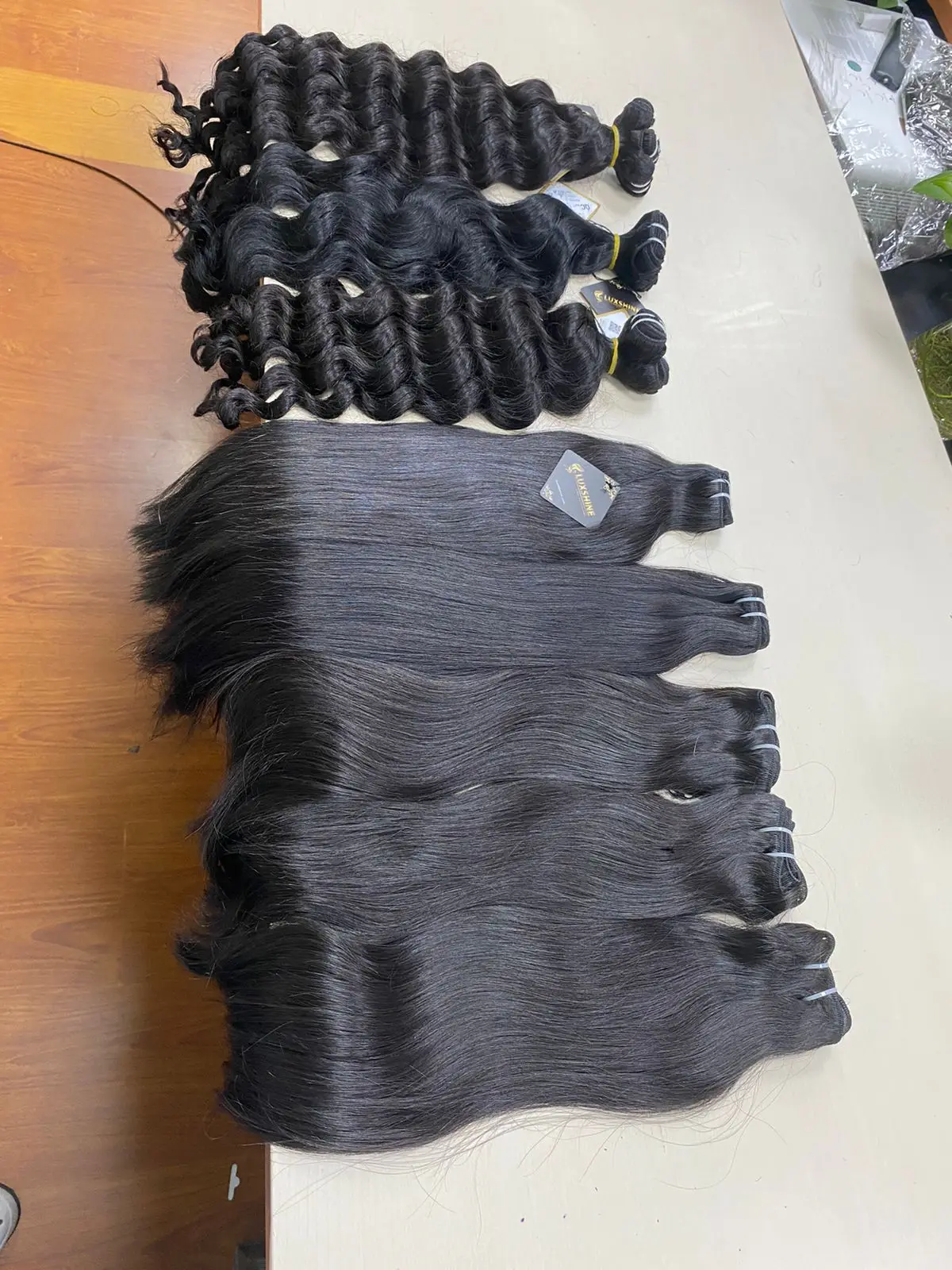 Натуральные заводские цены высокое качество необработанные пучки двойные пряди волос романтические вьющиеся натуральные черные цвета