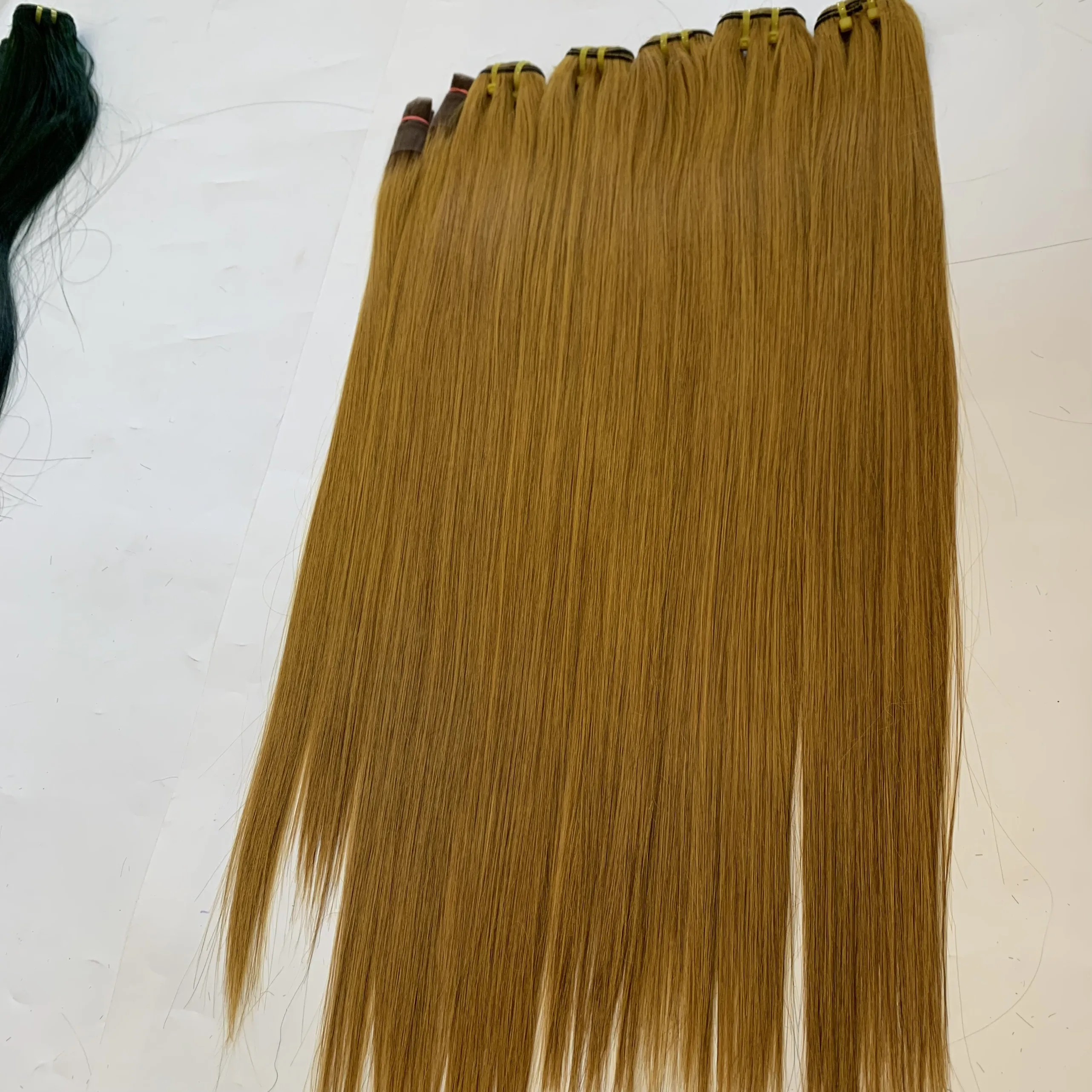 Оптовая продажа лучшее качество 100% человеческие волосы Remy супер двойные прямые класса 10A желтого цвета вьетнамские