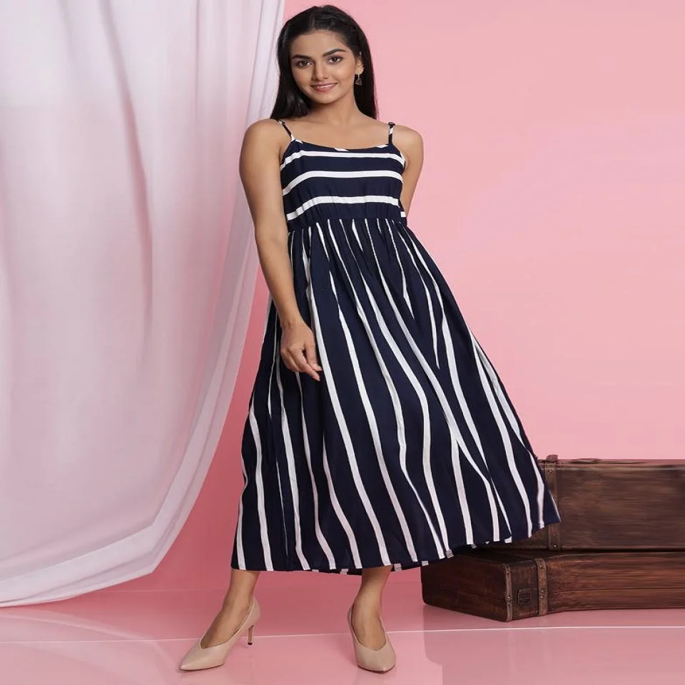  Дизайнерский рисунок из искусственного шелка kurti