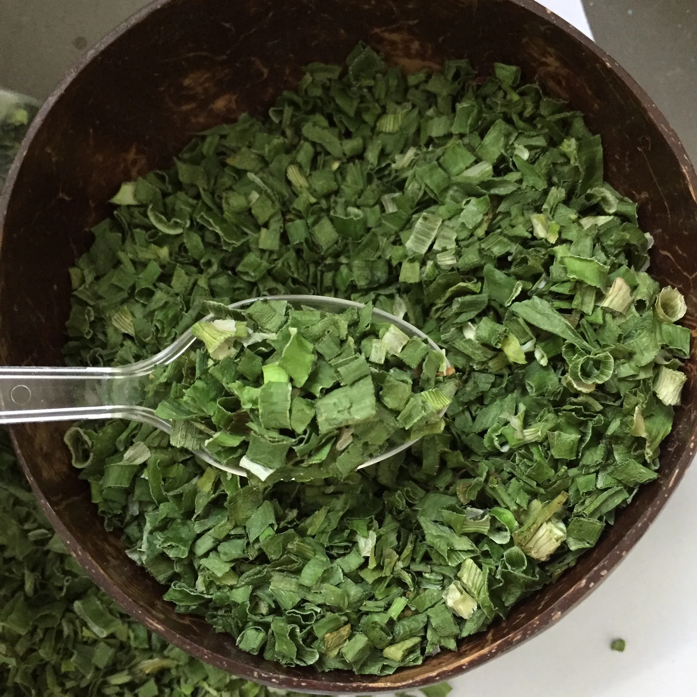  Дегидратированная воздушная сушеная пружина зеленый лук/шалот/лук/сушеный порик хорошая цена производство оптовая продажа