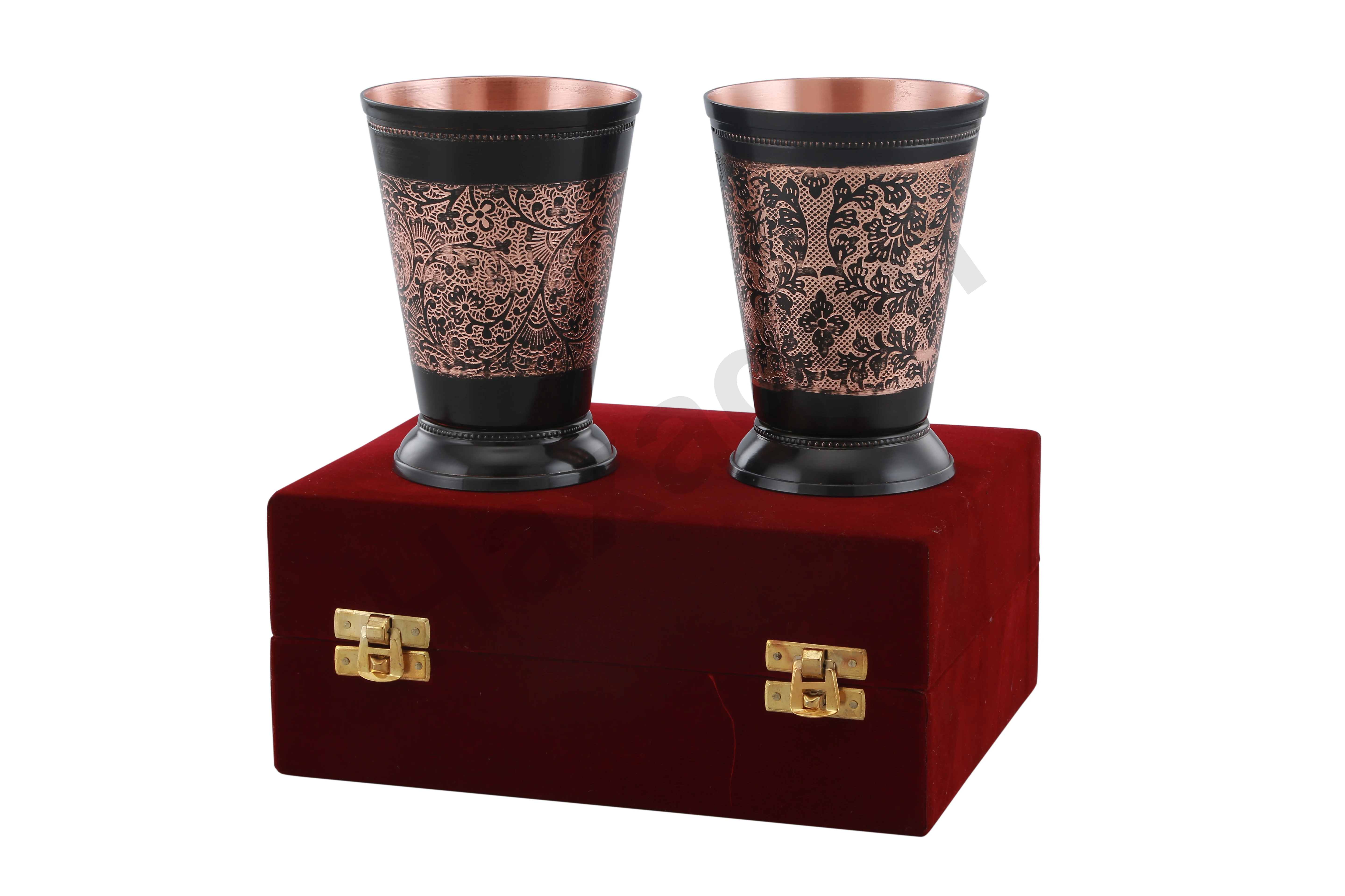 Embossed  Design Brass with Silver antique finish Goblet Home And Hotel Decorative Luxury Eye Catching