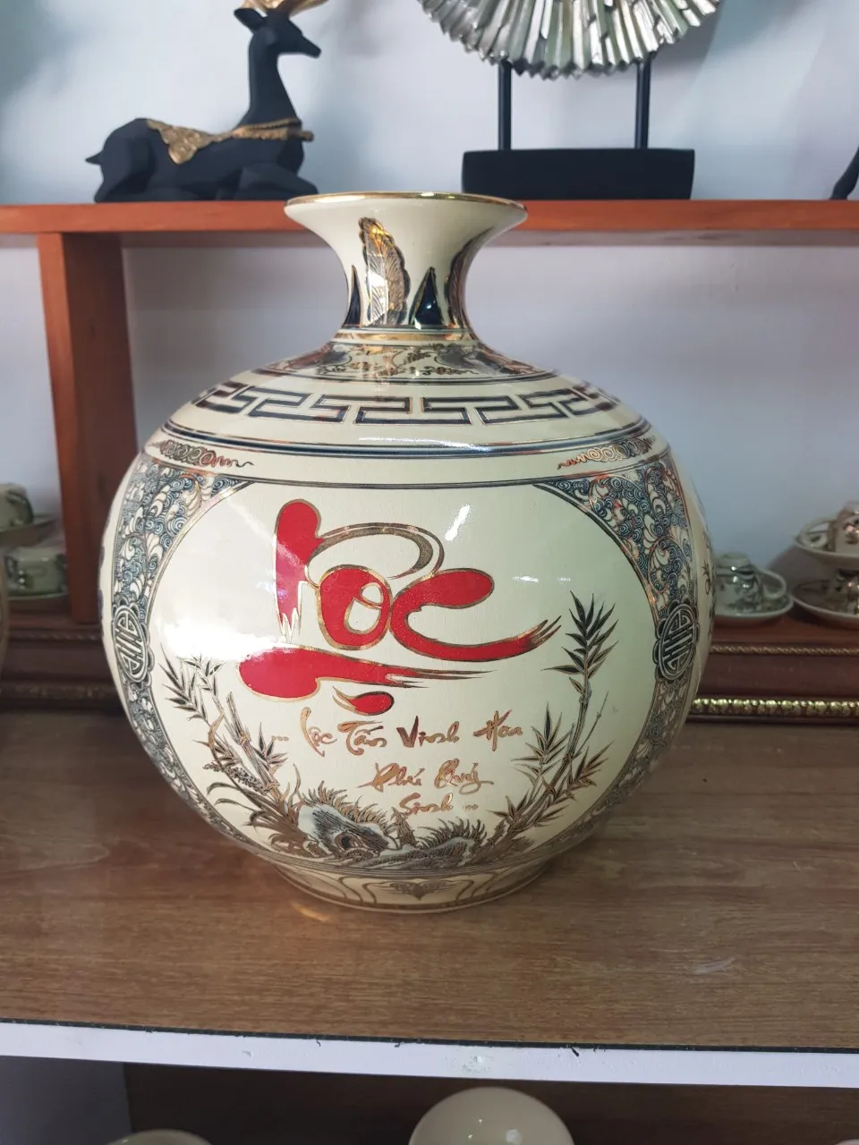 Modern Age Beige  All Season Modern Tabletop Vase Contemporary Art Decor Porcelain Vases for Decoration