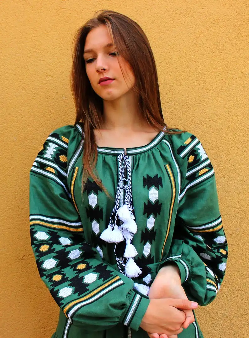 New Arrival Ukrainian Dress Fashion Designer Long Dress Pink Base Embroidery Cotton Ukrainian Embroidery Is Comfortable To Wear