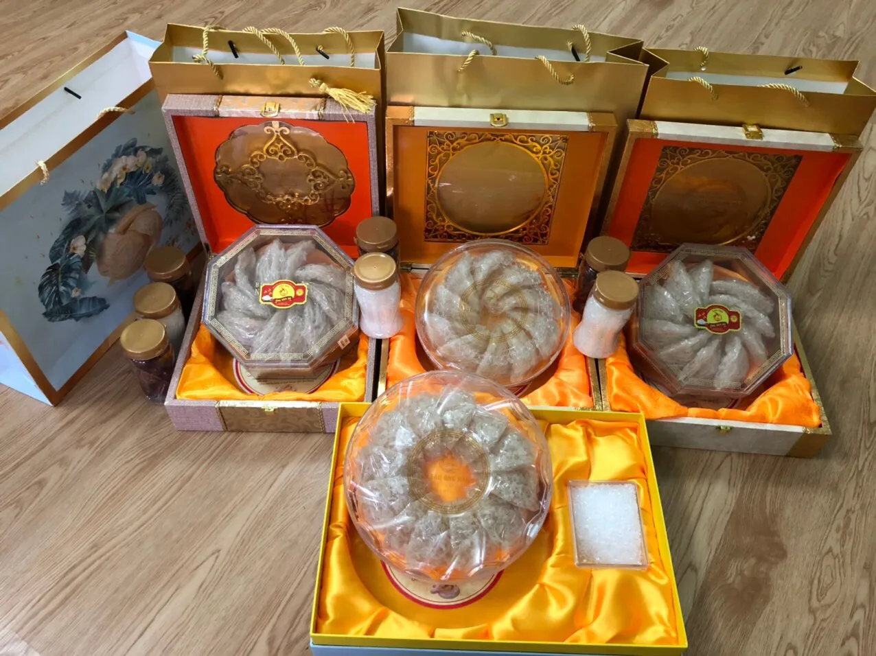 Вьетнамские производители высокое качество необработанные птичьи гнезда 100% оригинал Лучшая цена