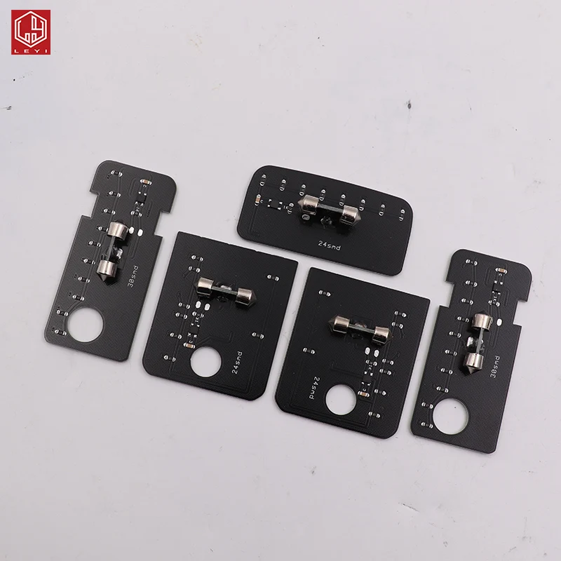 Reading lights in the car Warm White Car modification LED  High quality Auto parts wholesale for Mitsubishi Pajero V97 v93