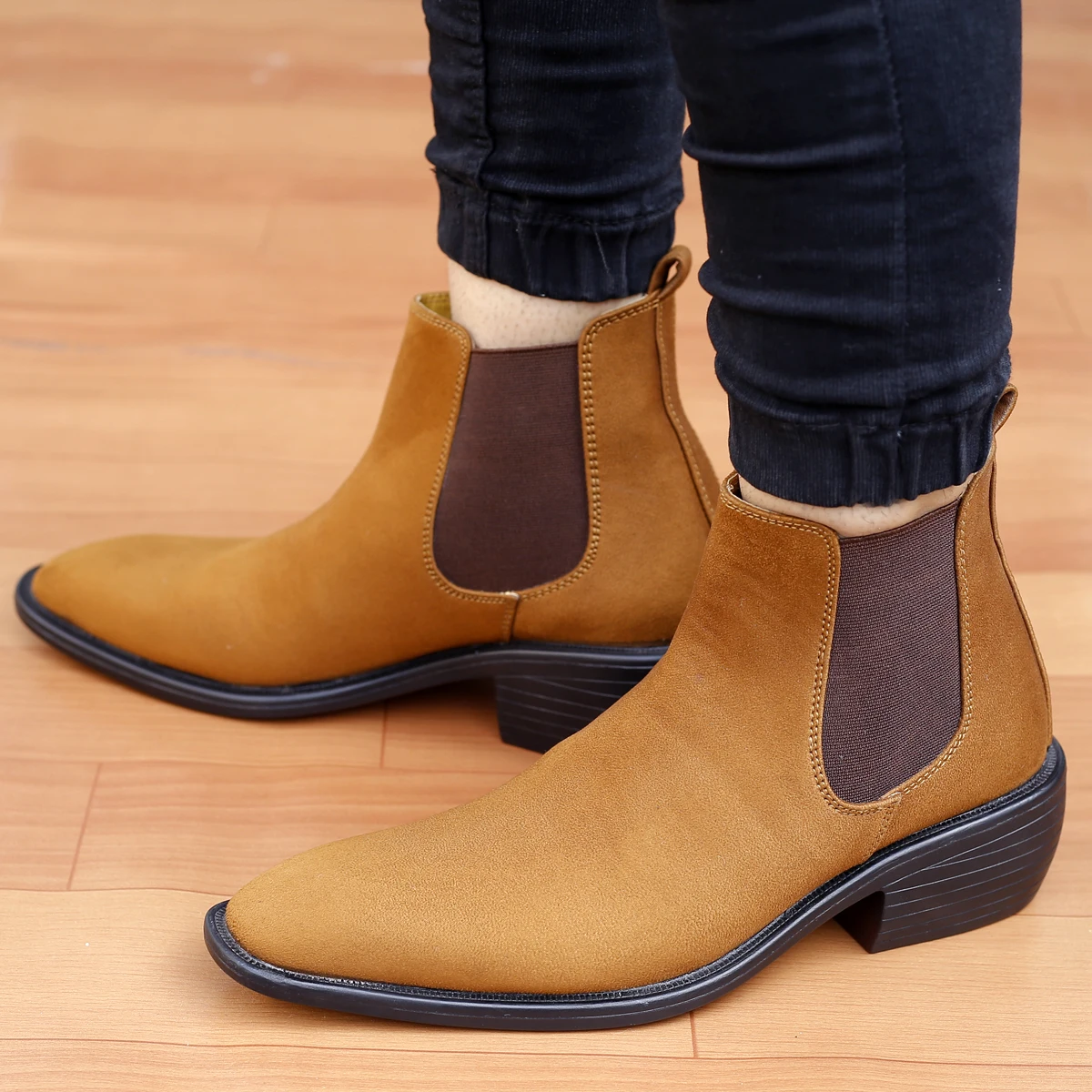 High Fashion Height Increasing Elevator Men`s Chelsea Boots