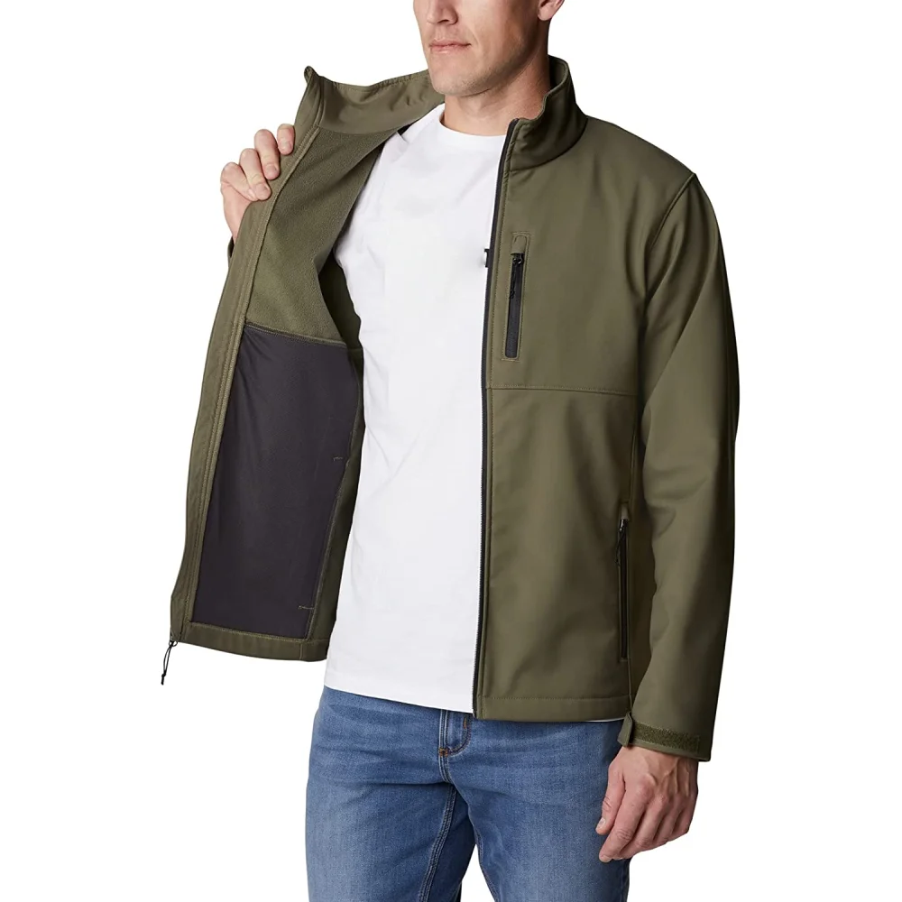 Мужская куртка Ascender Softshell на молнии спереди