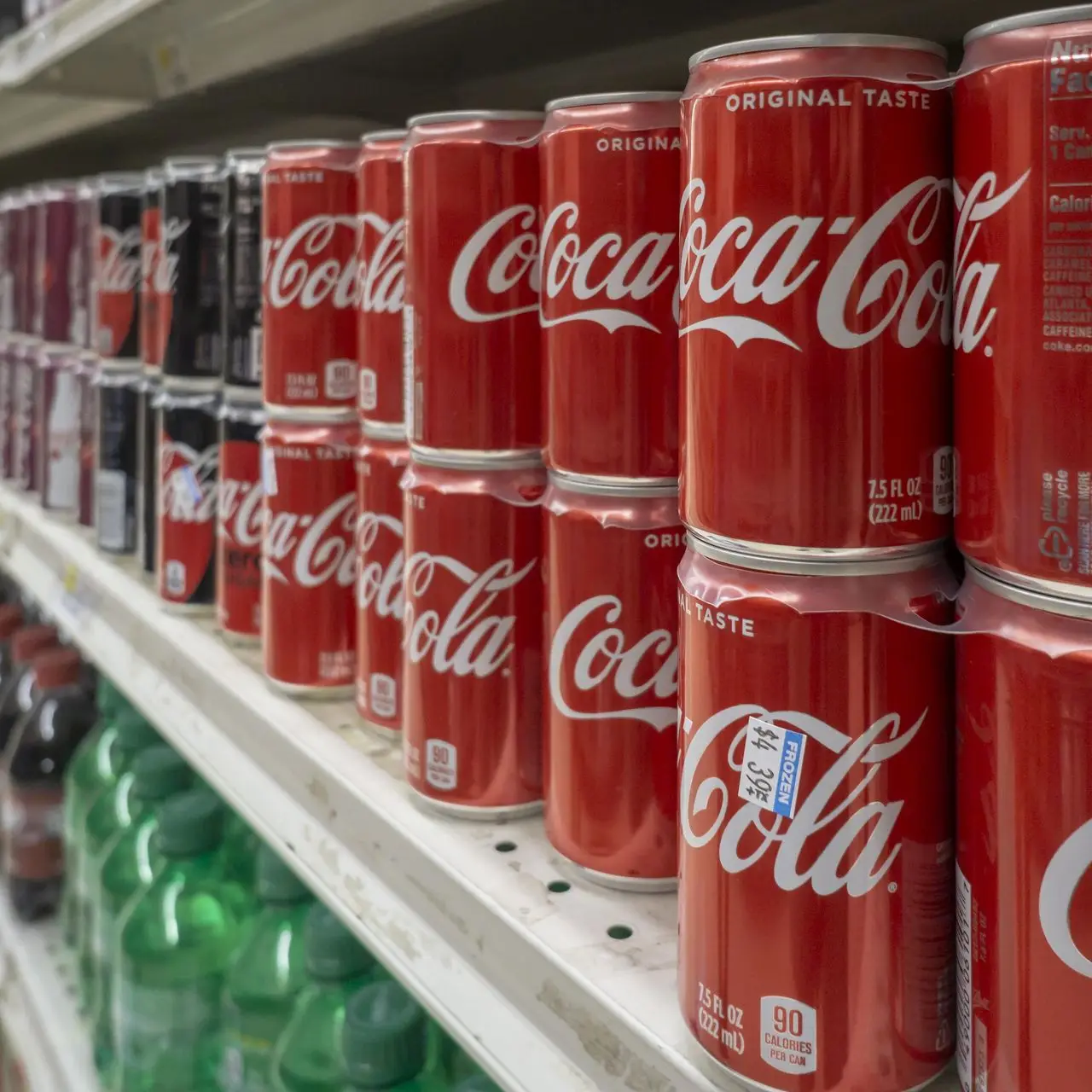 Coca Cola 330ml x 24 cans, Coca-Cola 1.5 liter 500ml 20oz Bottles Original Classic Coke Soft Drinks