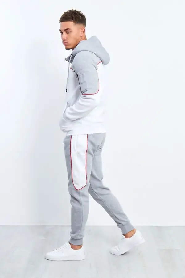New Wholesale Factory Direct Selling Sportswear Track And Field Tracksuit Customized Logo Breathable Track Uniforms Suit 2022