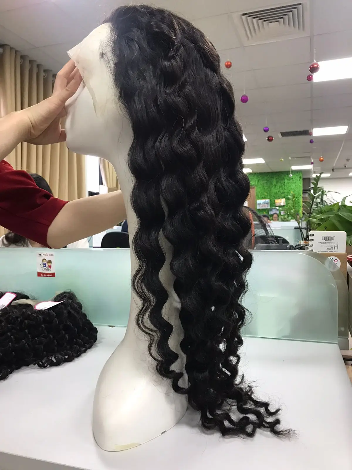 wavy hair wholesale classic wave bundles closures and wigs super double drawn HD lace