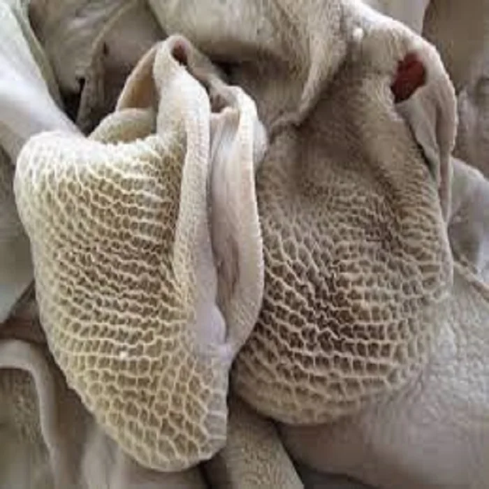 Beef feet long, cow feet, frozen beef feet long cut