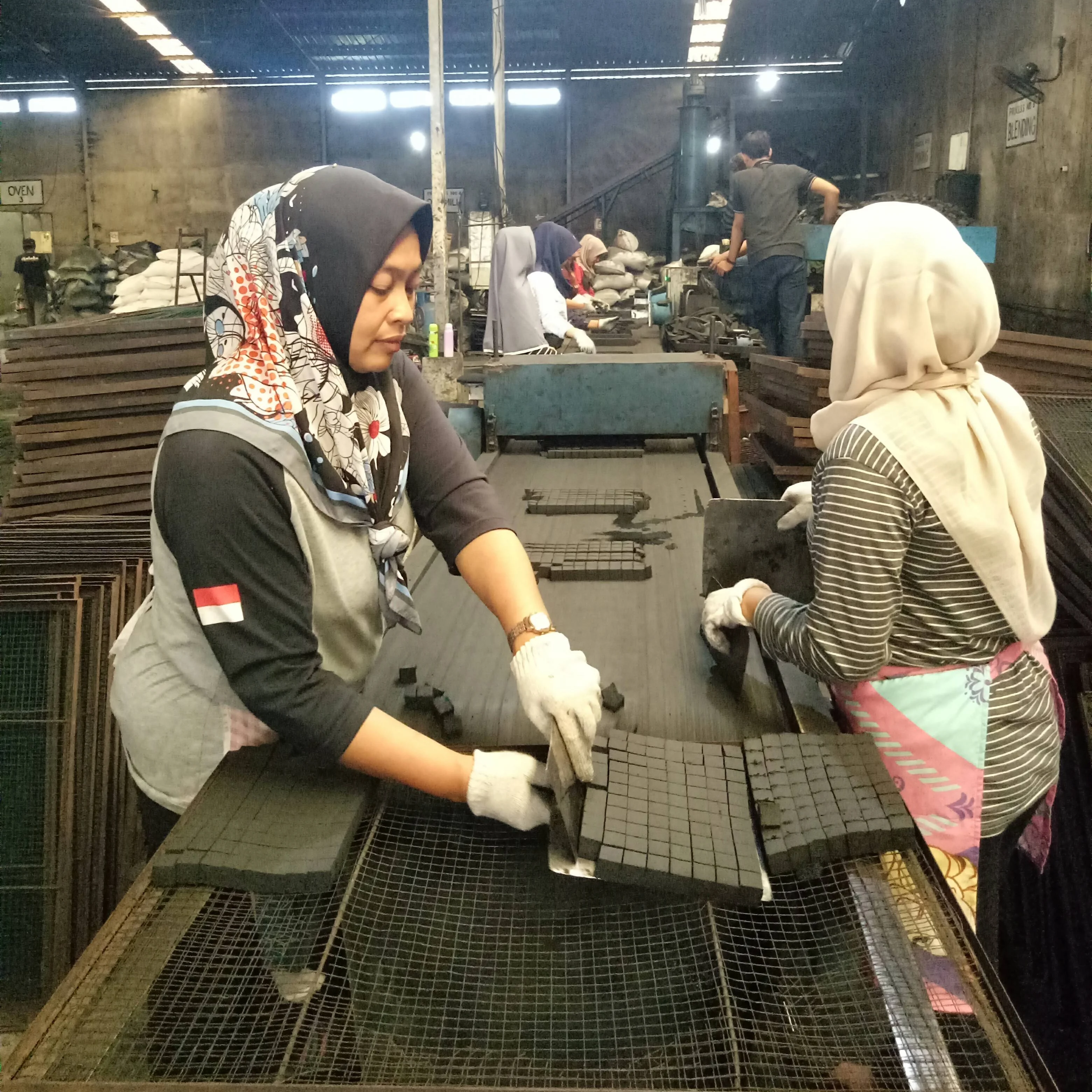 Low Price Cube Shisha Hookah Coconut Charcoal Indonesia