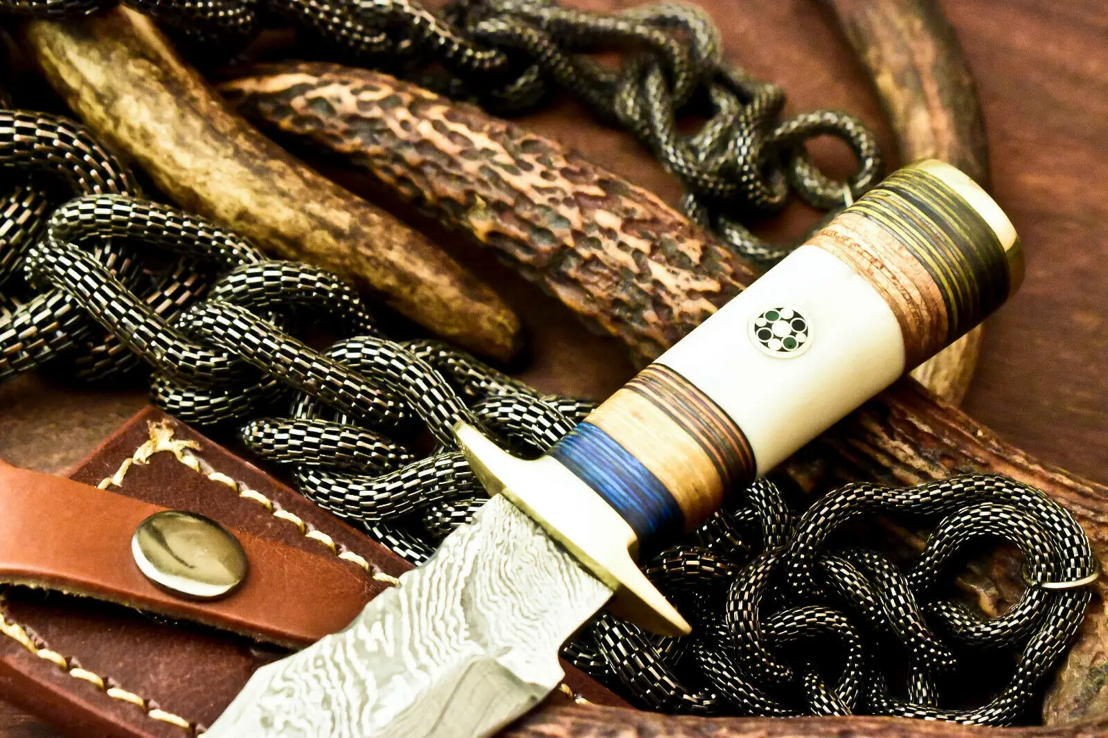  Изготовленный На Заказ охотничий нож из дамасской стали