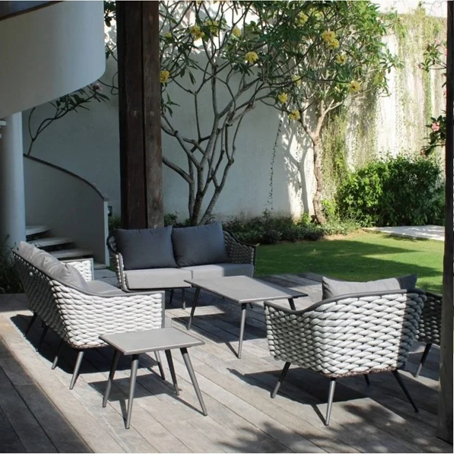 Fashion Aluminium Carcass Rattan Garden Table Chair Set Outdoor Furniture for sale