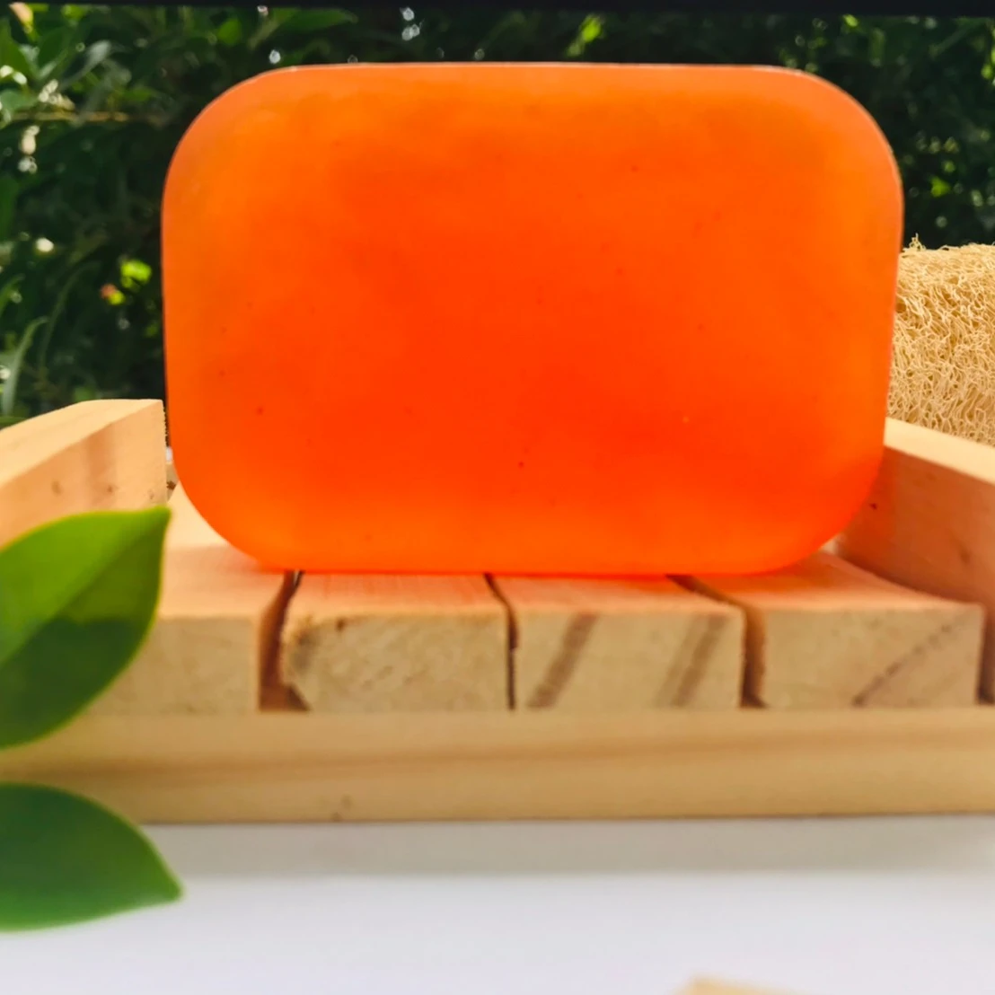 Wholesale Herbal Handmade Whitening Clean &Clear Soap Private Label Body Face Turmeric Tamarind Bath Manufacturer from Thailand