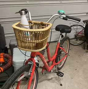 Eco-friendly Rattan front bicycle basket, bike basket with cup holder