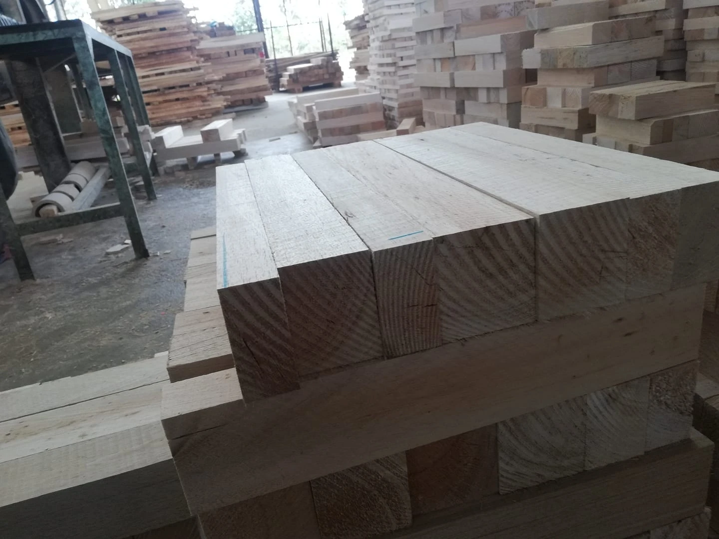 Balsa Lumber For Construction, Balsa Lumber For Sale, Quality Balsa wood For Furniture