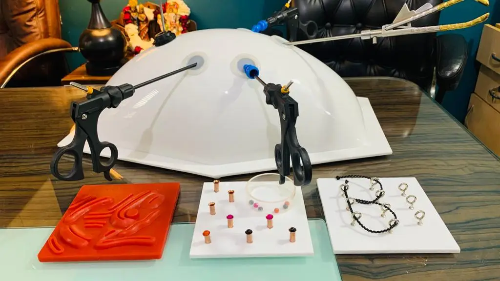 High quality Abdominal Endotrainer Set