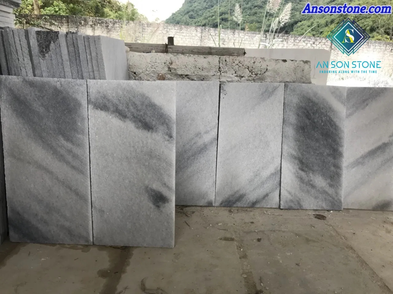 Лидер продаж уличная Нескользящая напольная плитка с изображением серых венчиков для бассейна вьетнамский натуральный камень по самой низкой цене