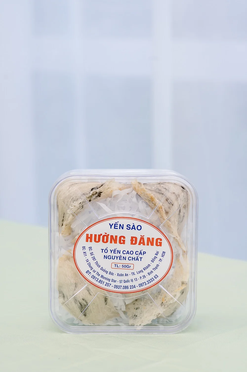 Высококачественные безвкусные Сырые Натуральные салангановые гнезда поставляются в пластиковой коробке по 50 г