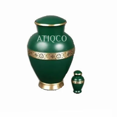 Американский стиль твердая латунная урна для кремации взрослых металлическая с золотой отделкой похоронного использования