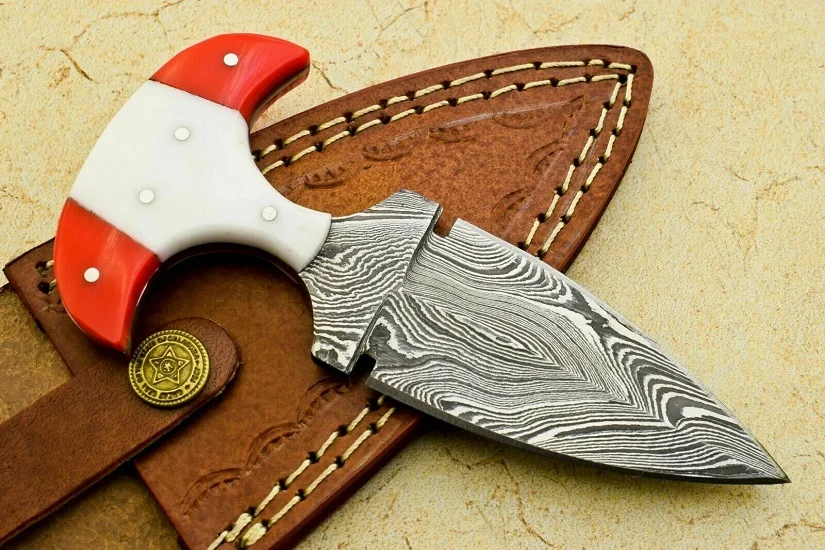Охотничий нож ручной работы с фиксированным лезвием