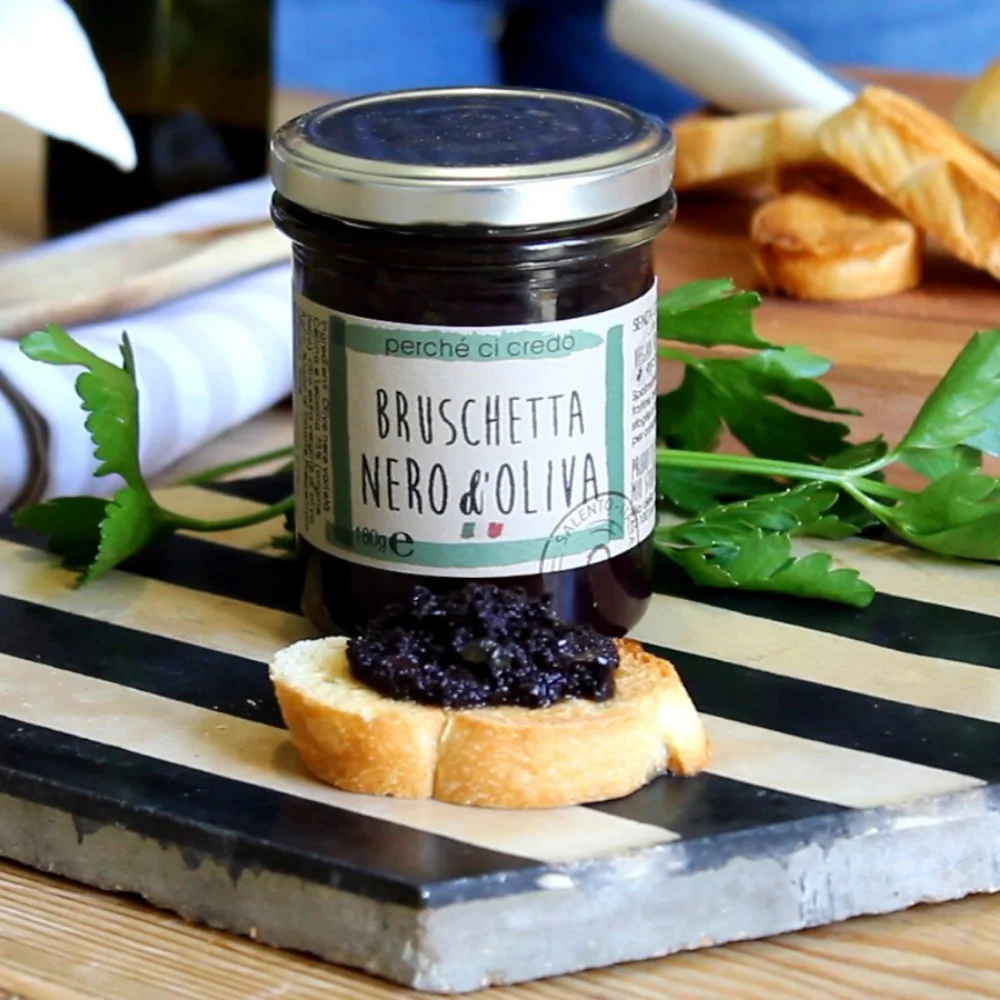 Italian High quality Black olive pesto. Handmade without preservatives. Spreadable, jar 180g