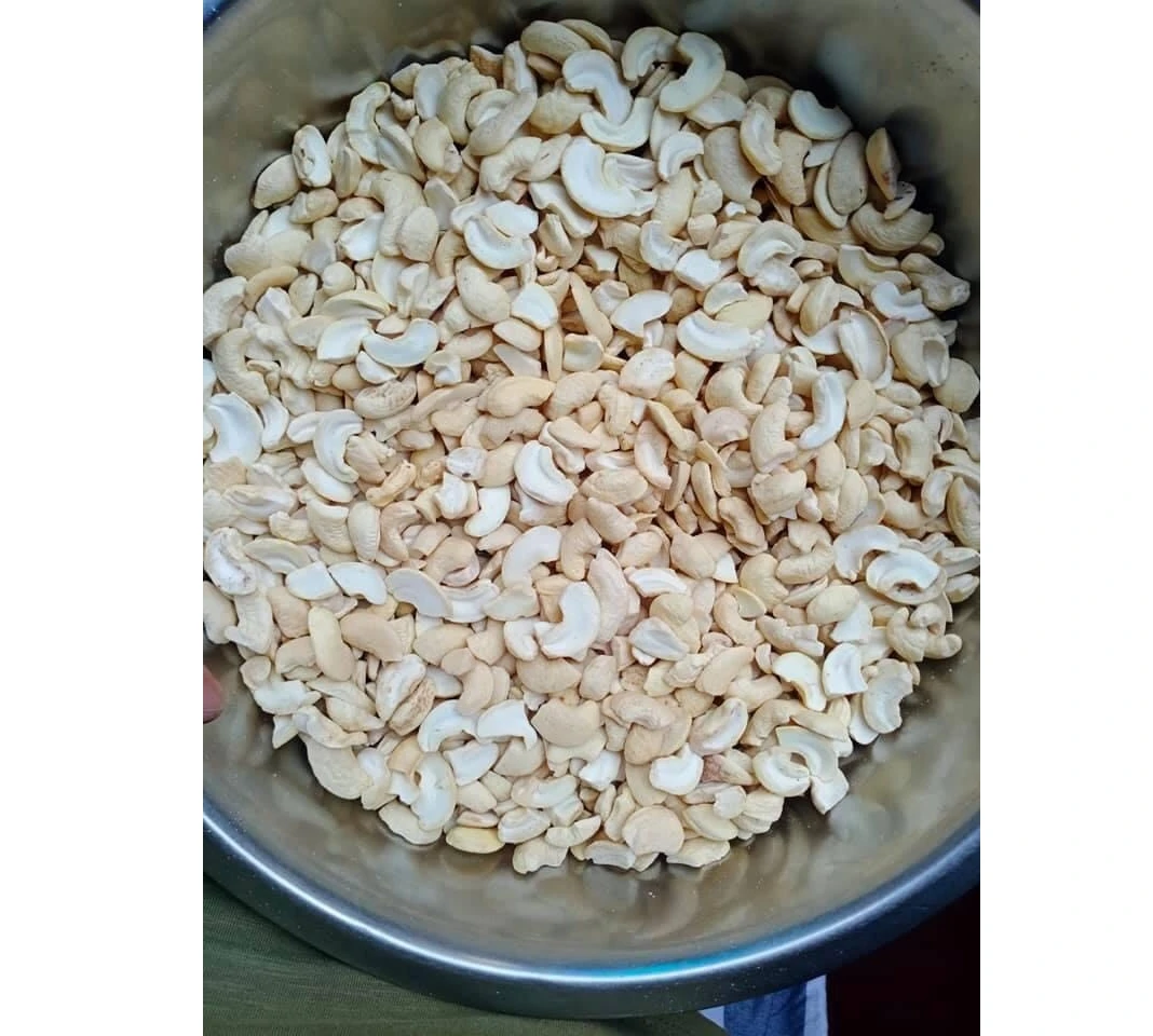 Vietnam supplier various types of cashew nut for wholesale - High quality cashew kernel - Raw/ roasted cashew nuts