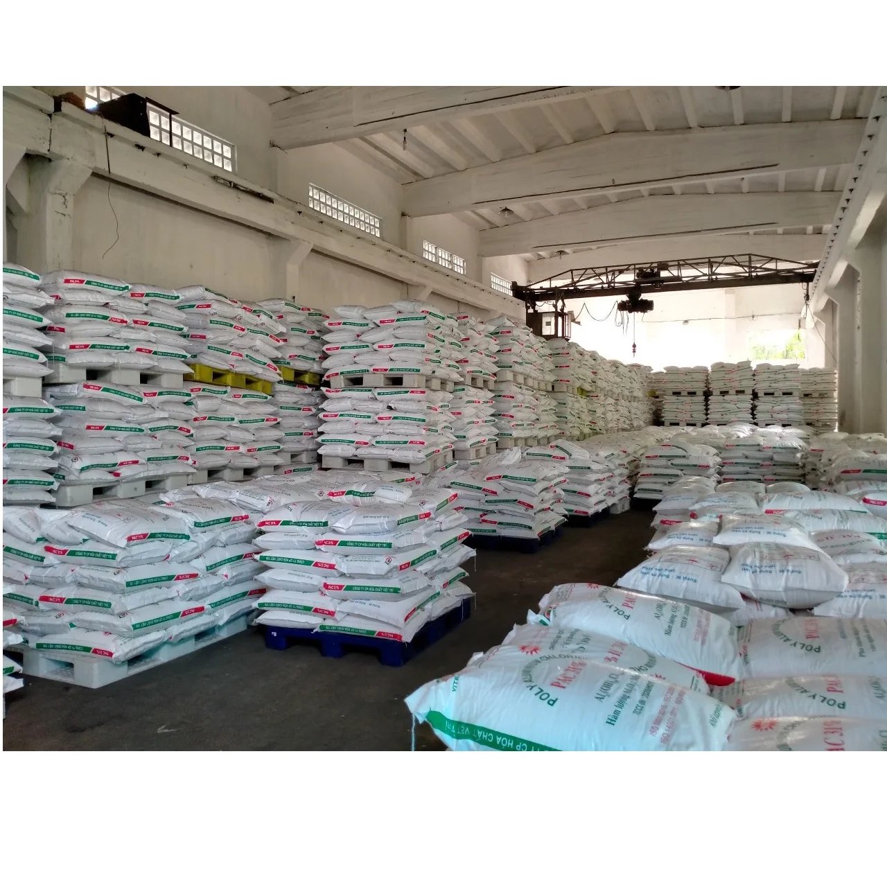 Highly Effective Coagulant Industrial Price Best Hot Selling  Poly Aluminum Chloride 31% from Viet Nam