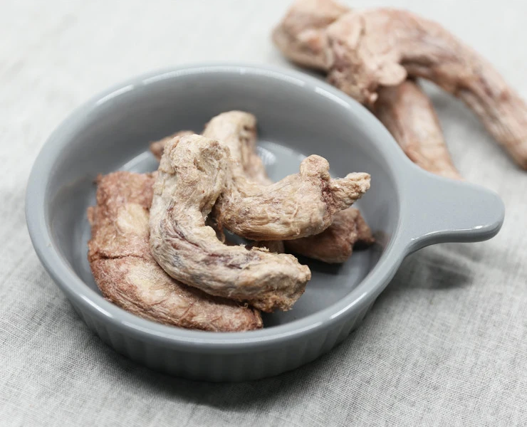 Корейское замороженное сушеное лечение для домашних животных куриная шейка высшего качества мягкая 190 грамм OEM