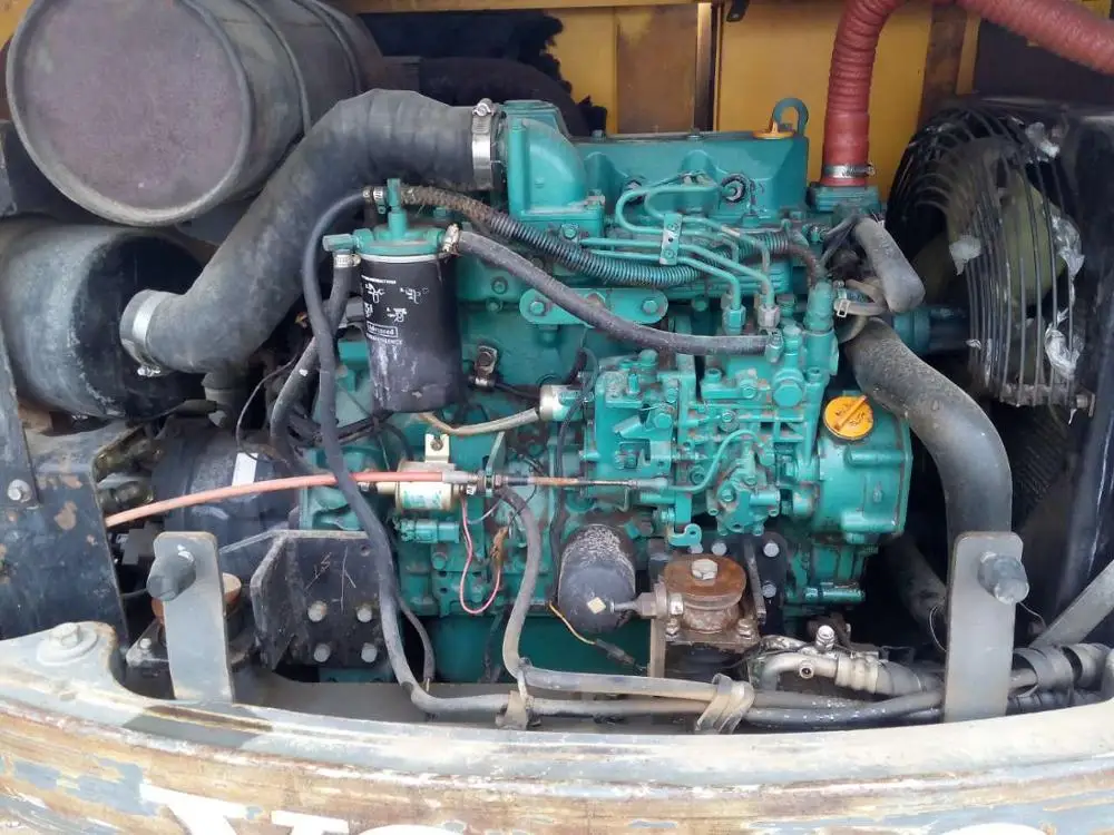 5 ton/used volvo ec55B /ec60/140excavator in low price and good quality