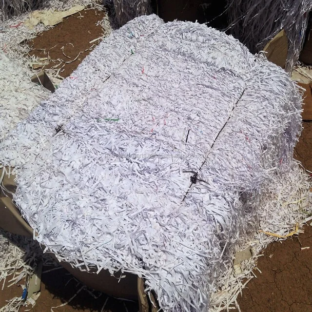 white tissue waste paper / Shredded Office paper scraps (SOP)  / waste white paper cutting