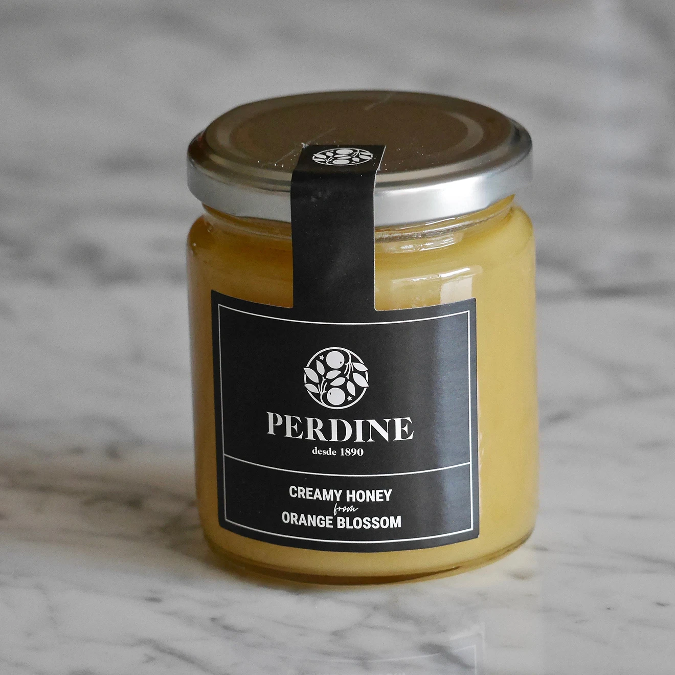 Premium Orangee Blossom Creamy Honey. Honey with a creamy texture.No preservatives. Valencia Spain.No preservatives. Sustainable