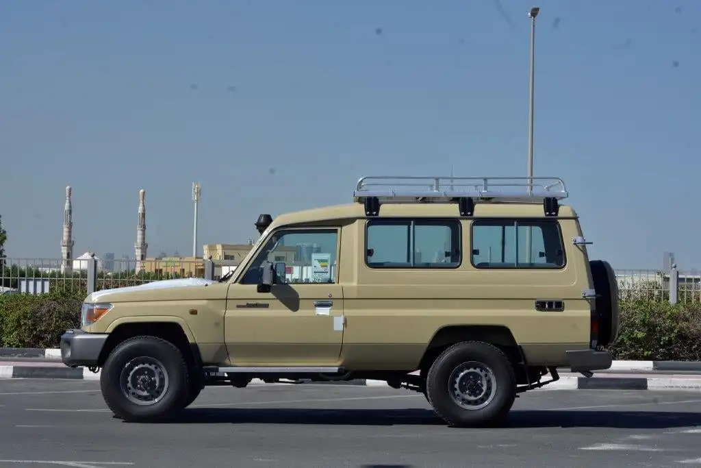 2022 MODEL LAND CRUISER 76 HARDTOP LX LIMITED V8 4.5L TDSL 4WD 5 SEAT MANUAL