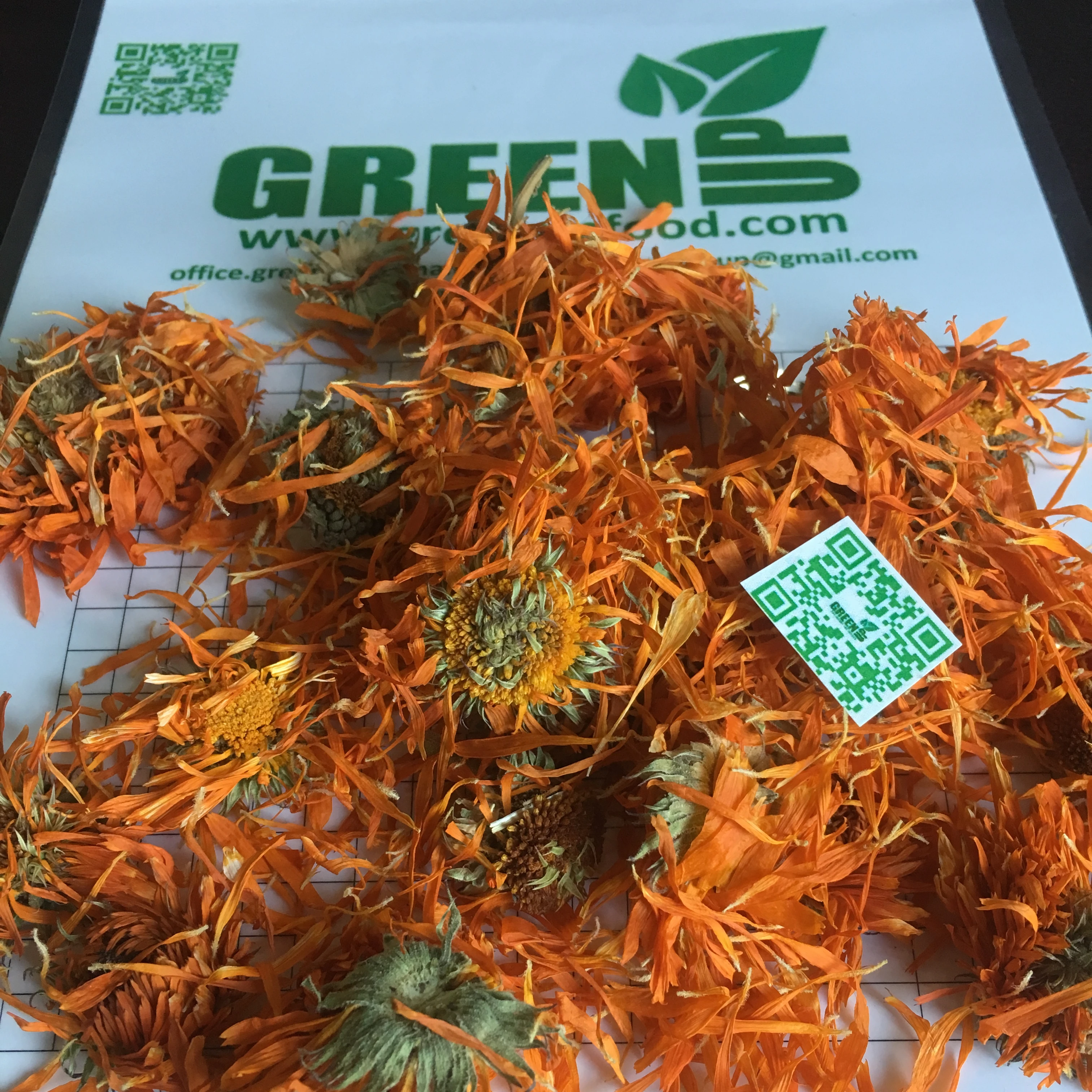 calendula flowers marigold flowers orange color no empty involucre rich petals high quality no stem no impurities no admixture