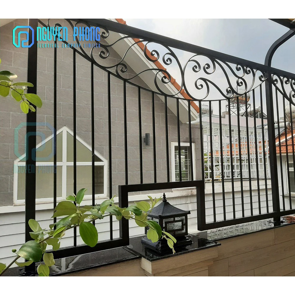 Wholesale Supplier In Bulk American Wrought Iron Metal Yard Fence Gates