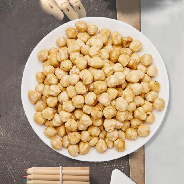 raw hazelnuts in shell,,