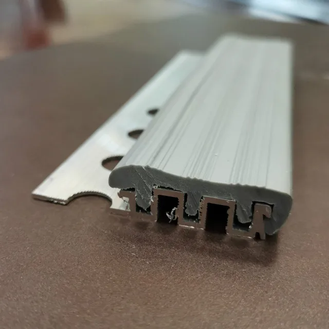  Различные размеры нескользящий ламинатный пол алюминиевая лестница скидка