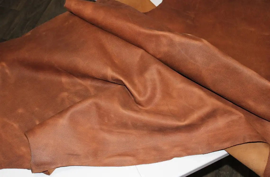 100% натуральная кожа Высококачественная коровья спилок замша кожаные шкуры для одежды и другого использования